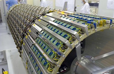 ATLAS SCT: Assembly of the detector 